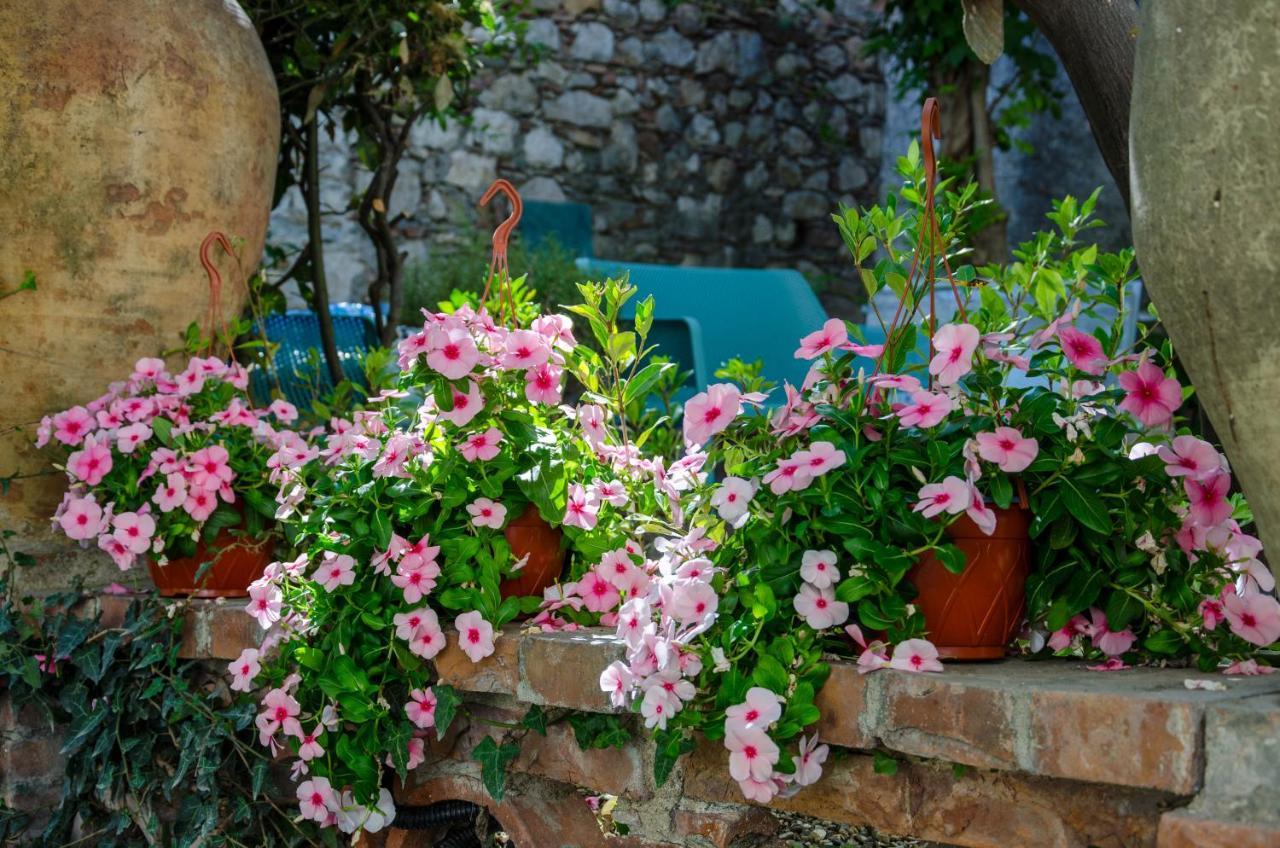 Nero Rooms Taormina Bagian luar foto